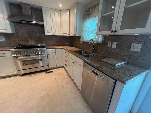 8903 Big Blue Ln, Orlando FL 32836