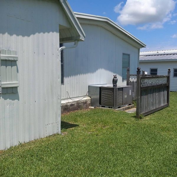 8775 20th St, Lot 607, Vero Beach FL 32966