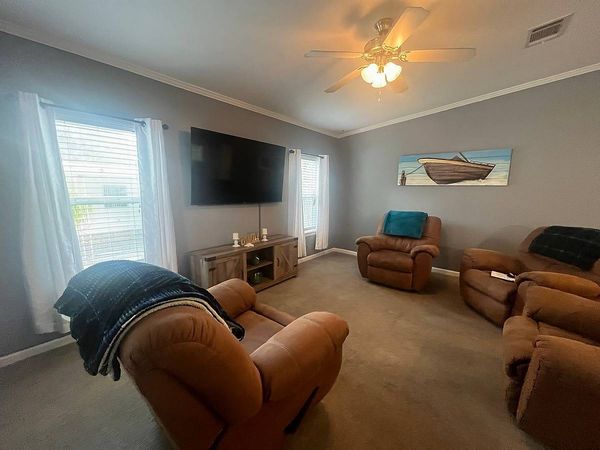 33 Newcastle Dr., Kissimmee FL 34746