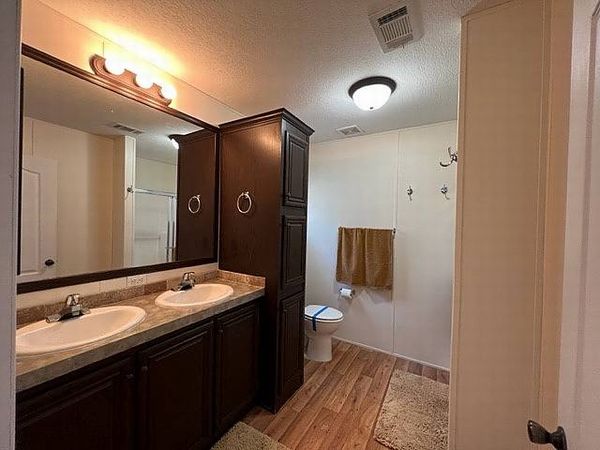 36034 Palm Breeze Lane, Grand Island FL 32735