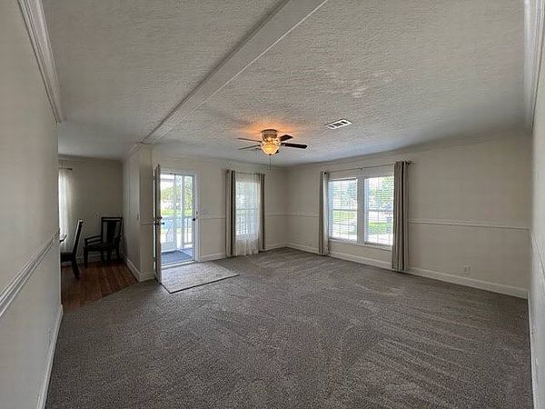 36034 Palm Breeze Lane, Grand Island FL 32735