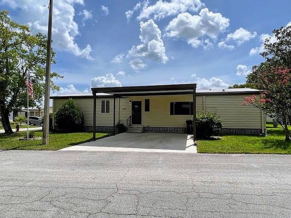 14226 Royal Tara Dr., Lot 822, Orlando FL 32826