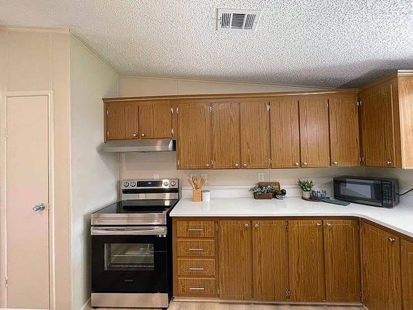 14226 Royal Tara Dr., Lot 822, Orlando FL 32826