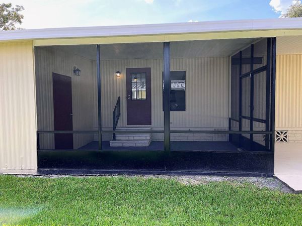 2083 Pebble Beach Blvd, Lot 706, Orlando FL 32826