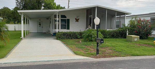 443 Kingslake Drive, DeBary FL 32713