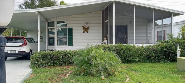 443 Kingslake Drive, DeBary FL 32713