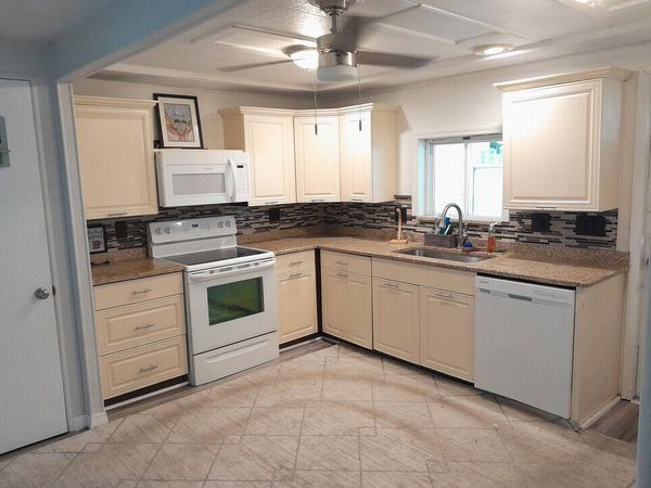7300 20th St, Lot 128, Vero Beach FL 32966