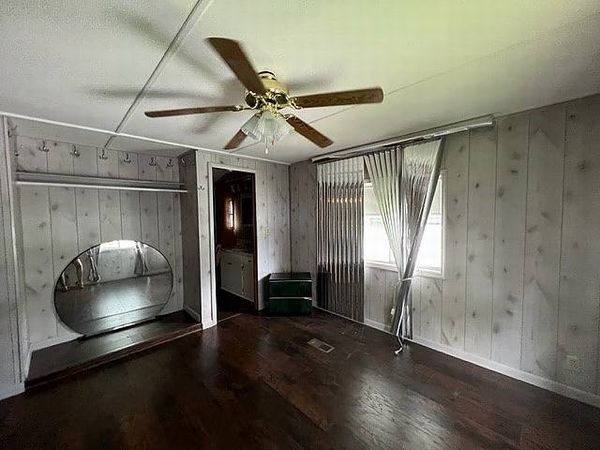 1366 Laura St , Casselberry FL 32707