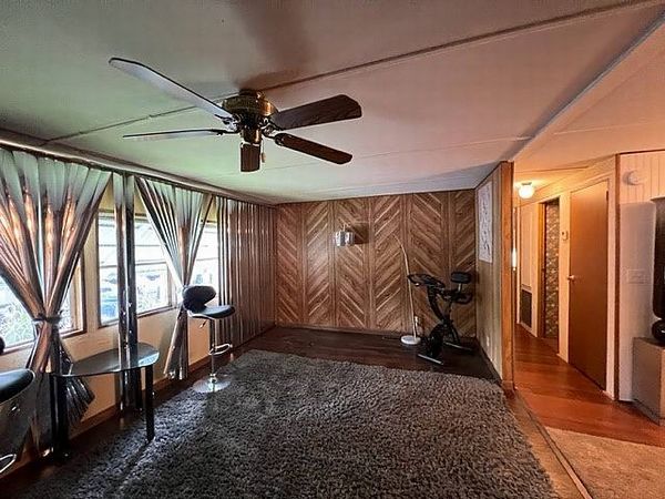 1366 Laura St , Casselberry FL 32707