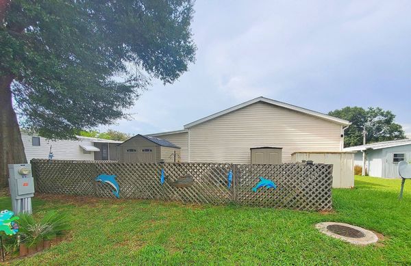 162 Hillsborough Ave , Sorrento FL 32776