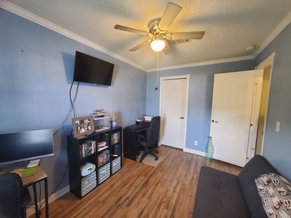 162 Hillsborough Ave , Sorrento FL 32776