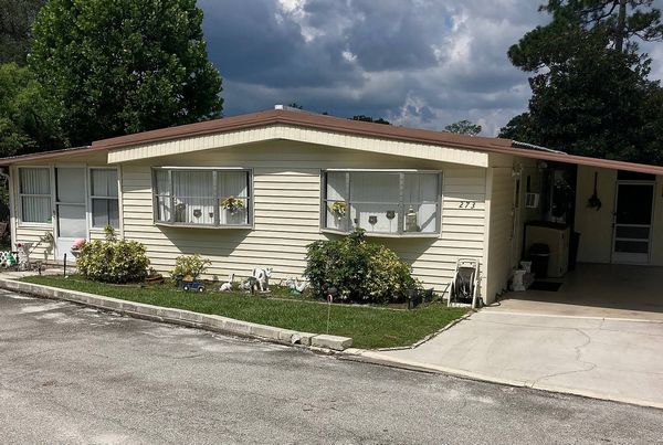 273 Countryside Dr, Orange City FL 32763