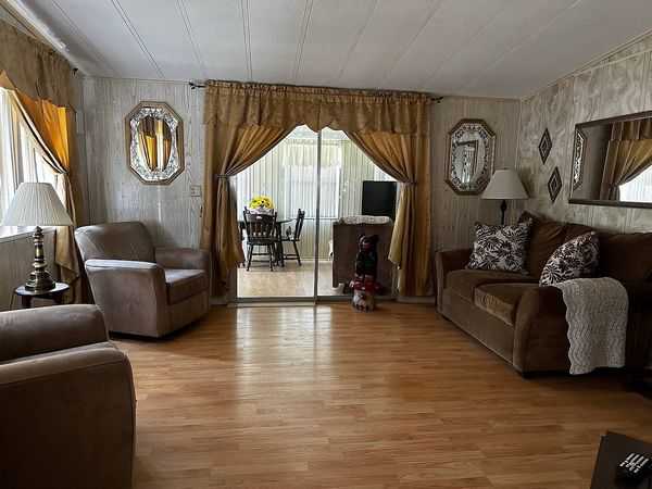 273 Countryside Dr, Orange City FL 32763