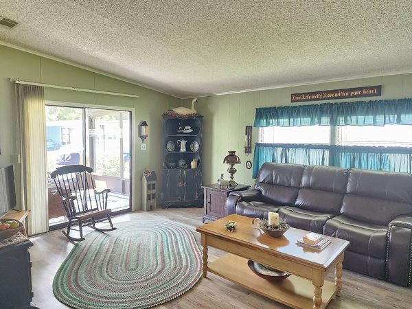5 Sugarboat Dr, Lot 548, Leesburg FL 34788