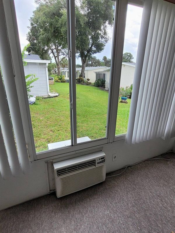 194 LA Gardinia , Edgewater FL 32141