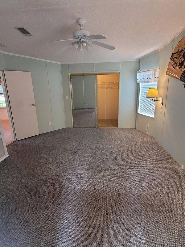 194 LA Gardinia , Edgewater FL 32141