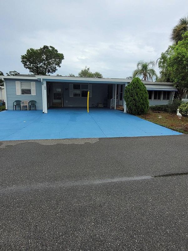 194 LA Gardinia , Edgewater FL 32141