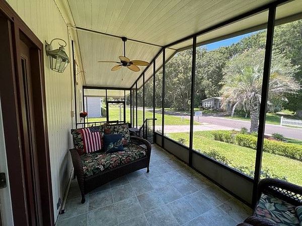 506 Sandalwood Lane , Wildwood FL 34785