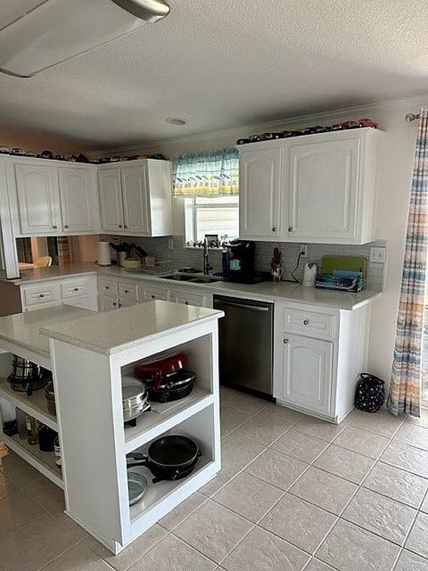 918 Reed Canal Road , Lot 429, South Daytona FL 32119