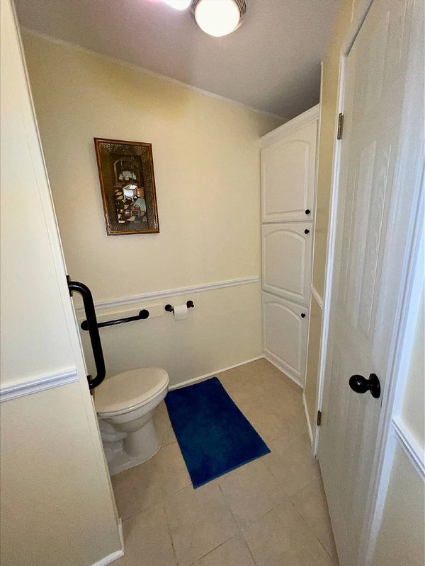 28 Newcastle Dr., Kissimmee FL 34746