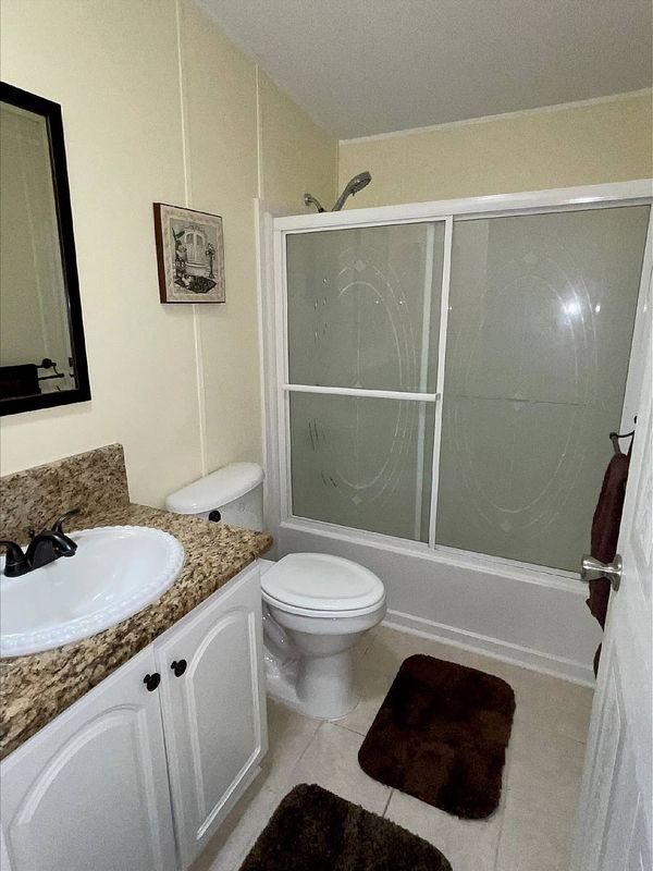 28 Newcastle Dr., Kissimmee FL 34746