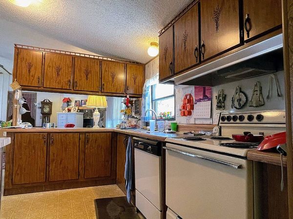 5451 Denise Ave, Orlando FL 32810