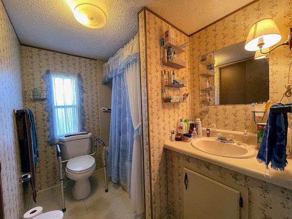 5451 Denise Ave, Orlando FL 32810