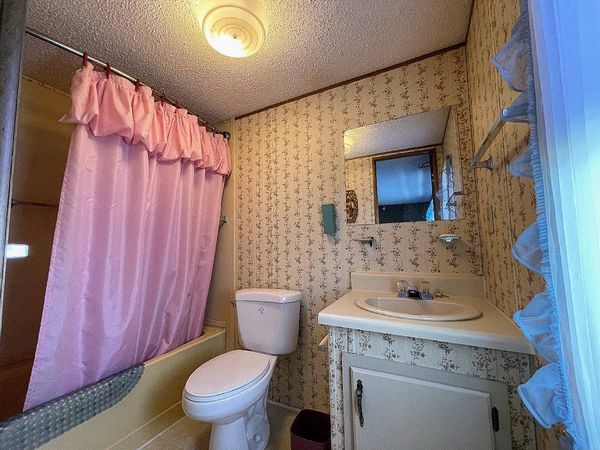 5451 Denise Ave, Orlando FL 32810