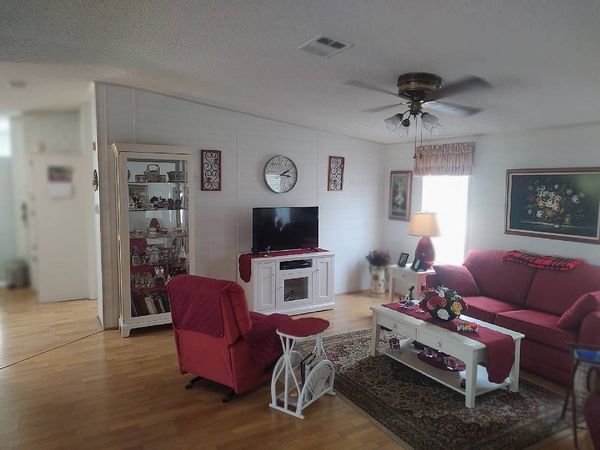 378 Ashley Dr., Haines City FL 33844