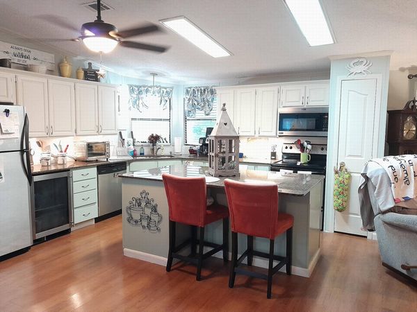 514 Hemingway Ter, Fort Pierce FL 34982