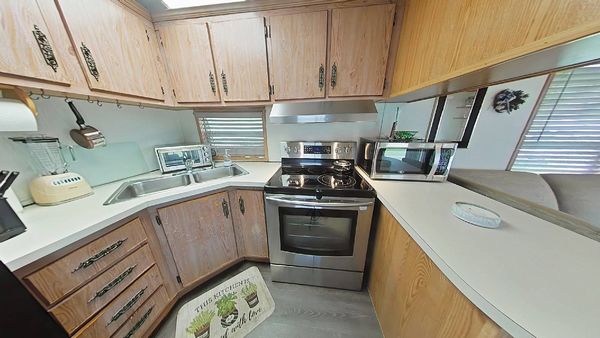 14400 W. Colonial Dr. # 184, Winter Garden FL 34787