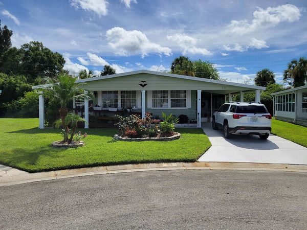 7300 20th St, Lot 39, Vero Beach FL 32966