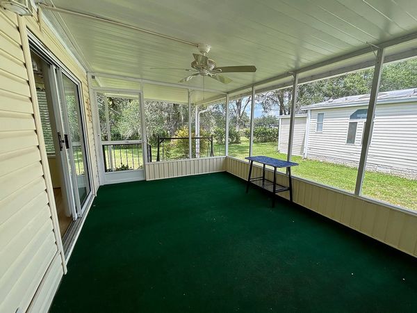 997 E. Palm Valley Dr, Oviedo FL 32765