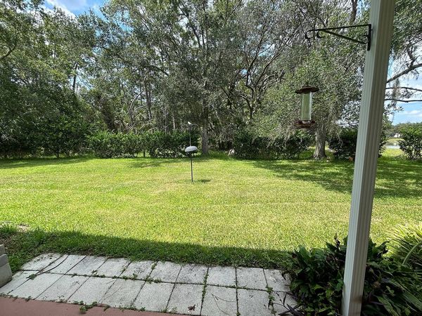 997 E. Palm Valley Dr, Oviedo FL 32765