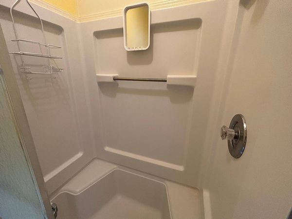 997 E. Palm Valley Dr, Oviedo FL 32765