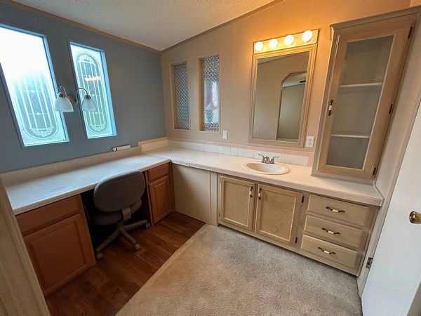 997 E. Palm Valley Dr, Oviedo FL 32765