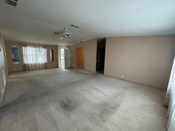 997 E. Palm Valley Dr, Oviedo FL 32765