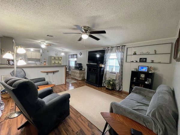 598 Drage Dr., Apopka FL 32703