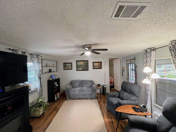 598 Drage Dr., Apopka FL 32703