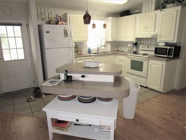 114 N Lake Dr, Leesburg FL 34788