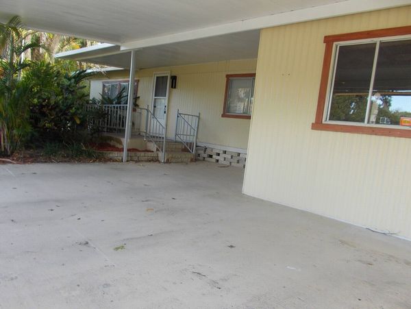 51 Windward Ct, Port Orange FL 32127
