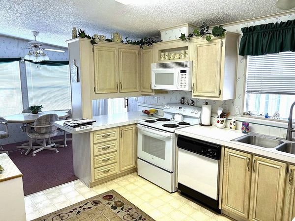 1054 Dewitt Street, Sebring FL 33872