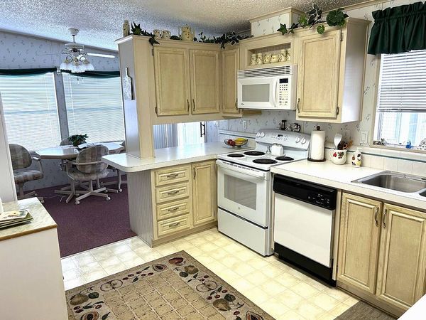 1054 Dewitt Street, Sebring FL 33872