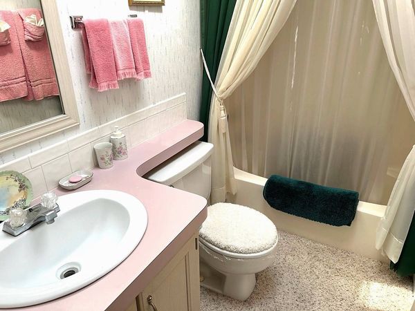 1054 Dewitt Street, Sebring FL 33872