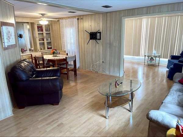 70 Pickering Dr., Kissimmee FL 34746