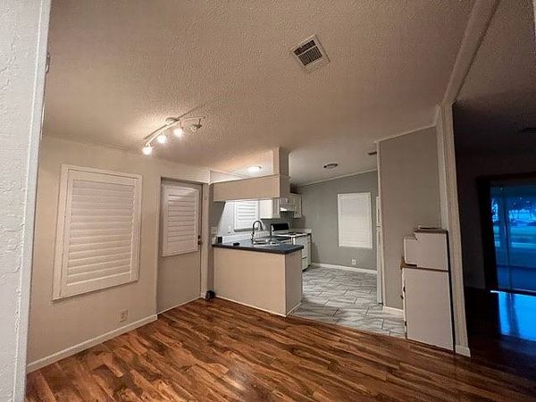 7148 Harbor View Dr , Leesburg FL 34788