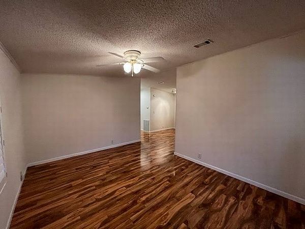 7148 Harbor View Dr , Leesburg FL 34788