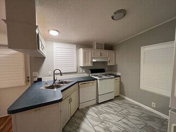 7148 Harbor View Dr , Leesburg FL 34788