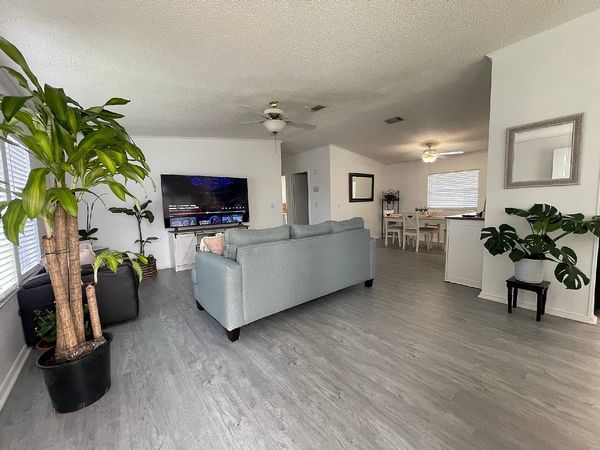 1736 Western Redwood Ave., Kissimmee FL 34758