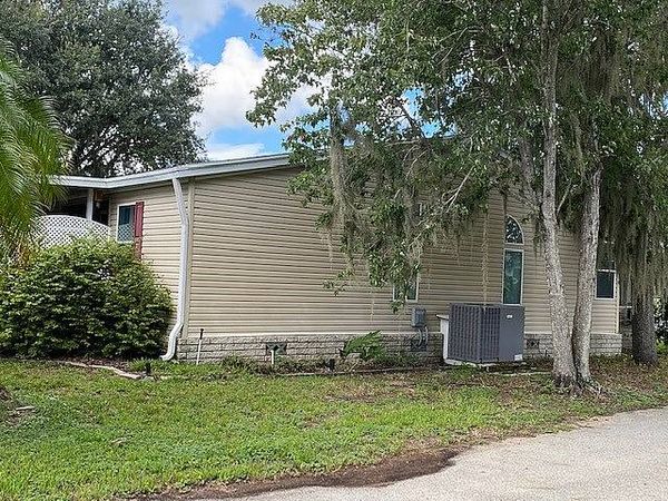 103 Azalea Ct, Lot 2015, Leesburg FL 34788